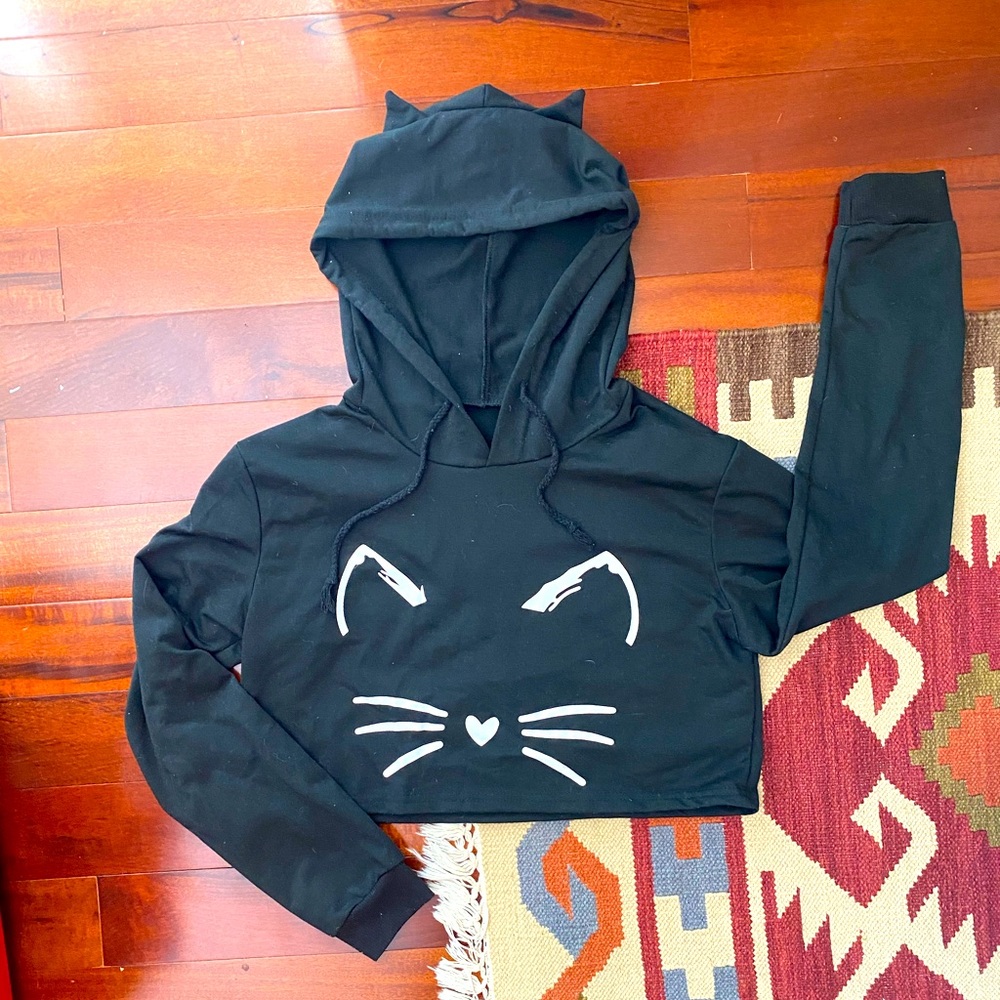 Black cat cropped sweater with ADORABLE ears on hood